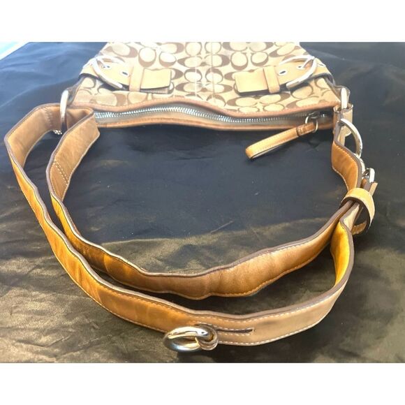 Vintage Coach Signature Print Monogram & Leather Shoulder Bag #3578 GUC Tan - Picture 8 of 13